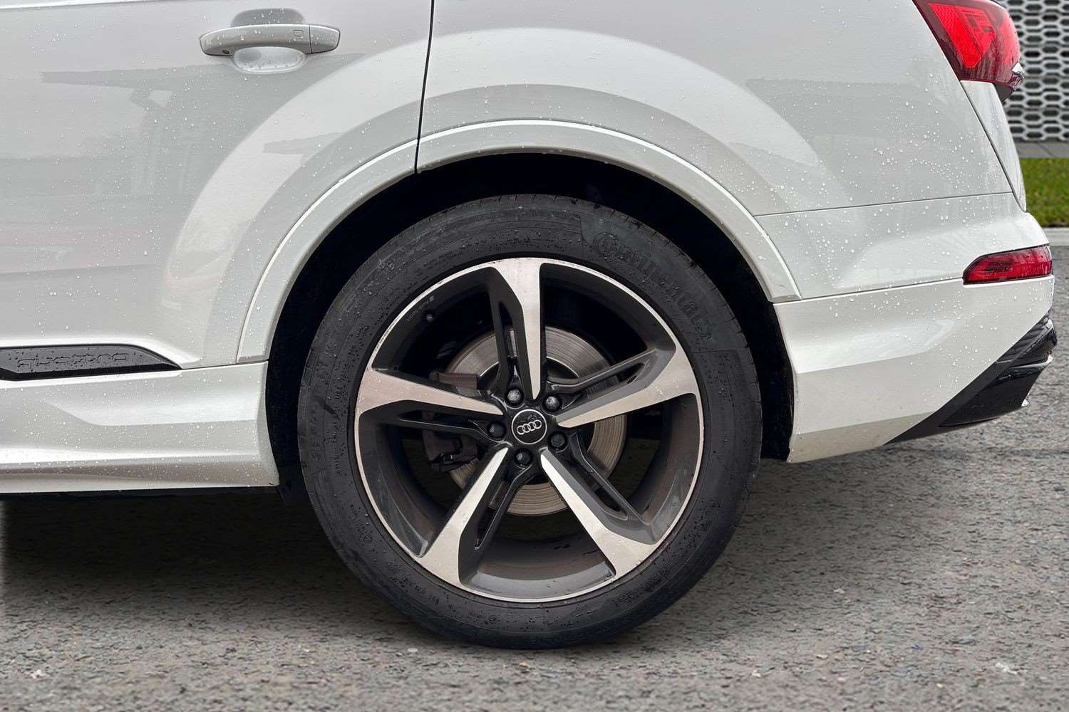 Used Audi Q7 2019 for sale - 76529210: Photo 10