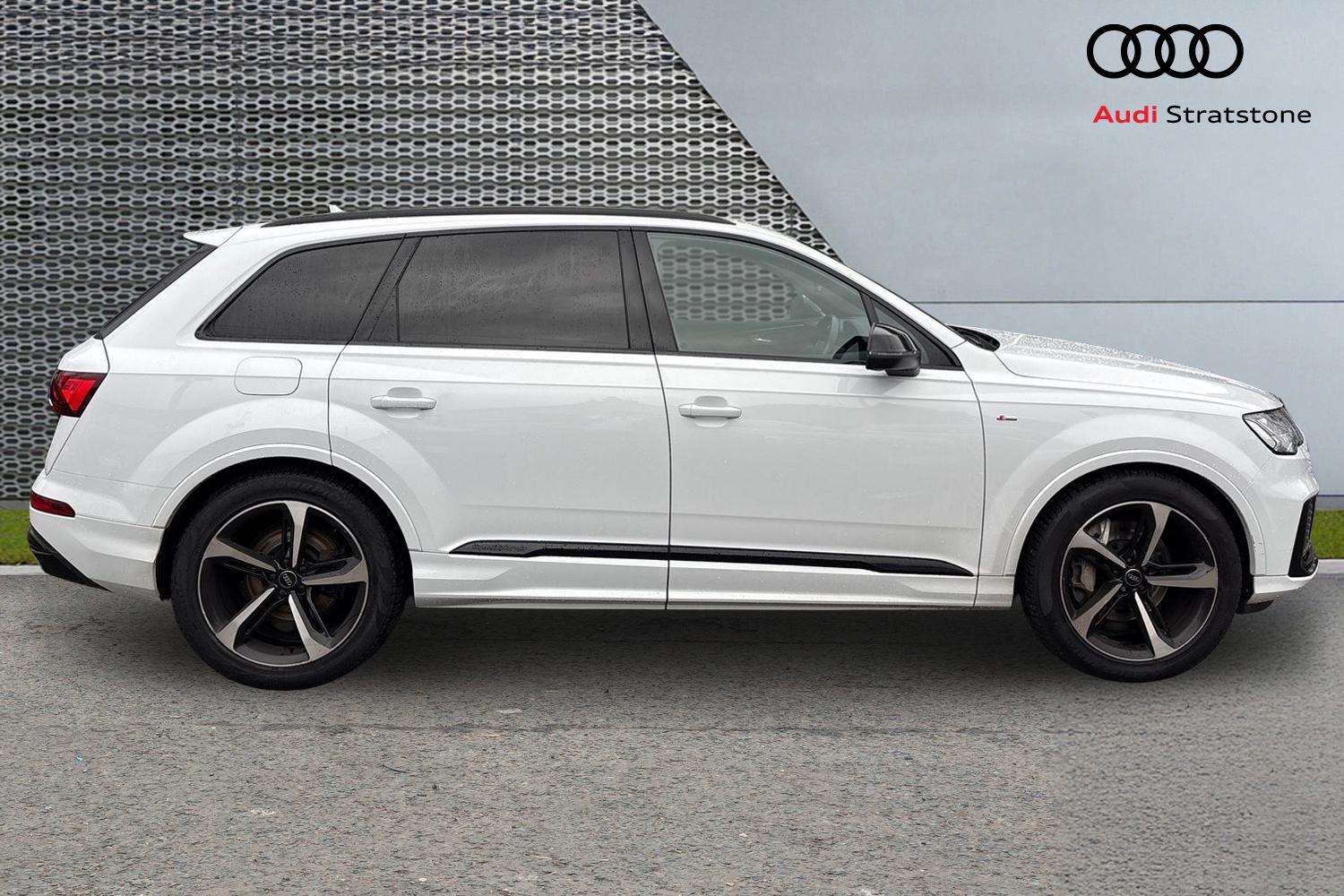 Used Audi Q7 2019 for sale - 76529210: Photo 4