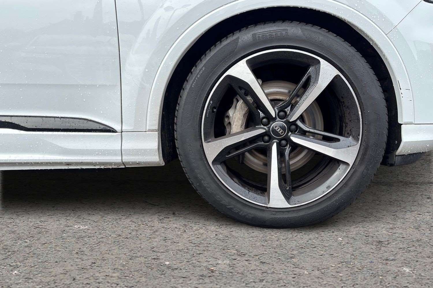 Used Audi Q7 2019 for sale - 76529210: Photo 5