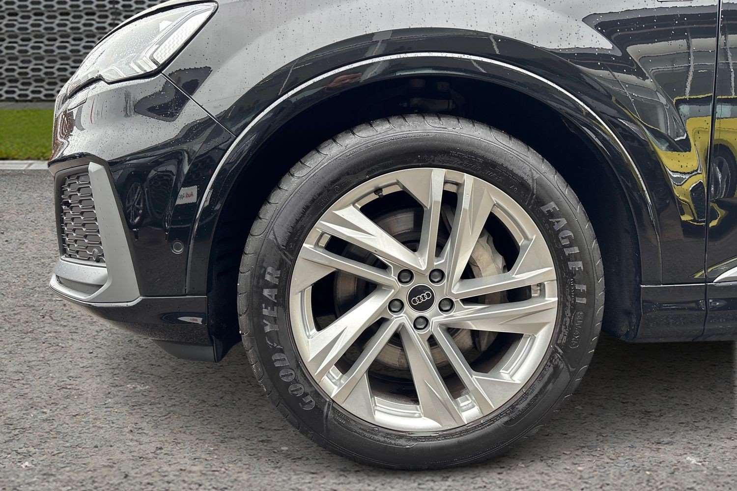 Used Audi Q7 2023 for sale - 77294311: Photo 11