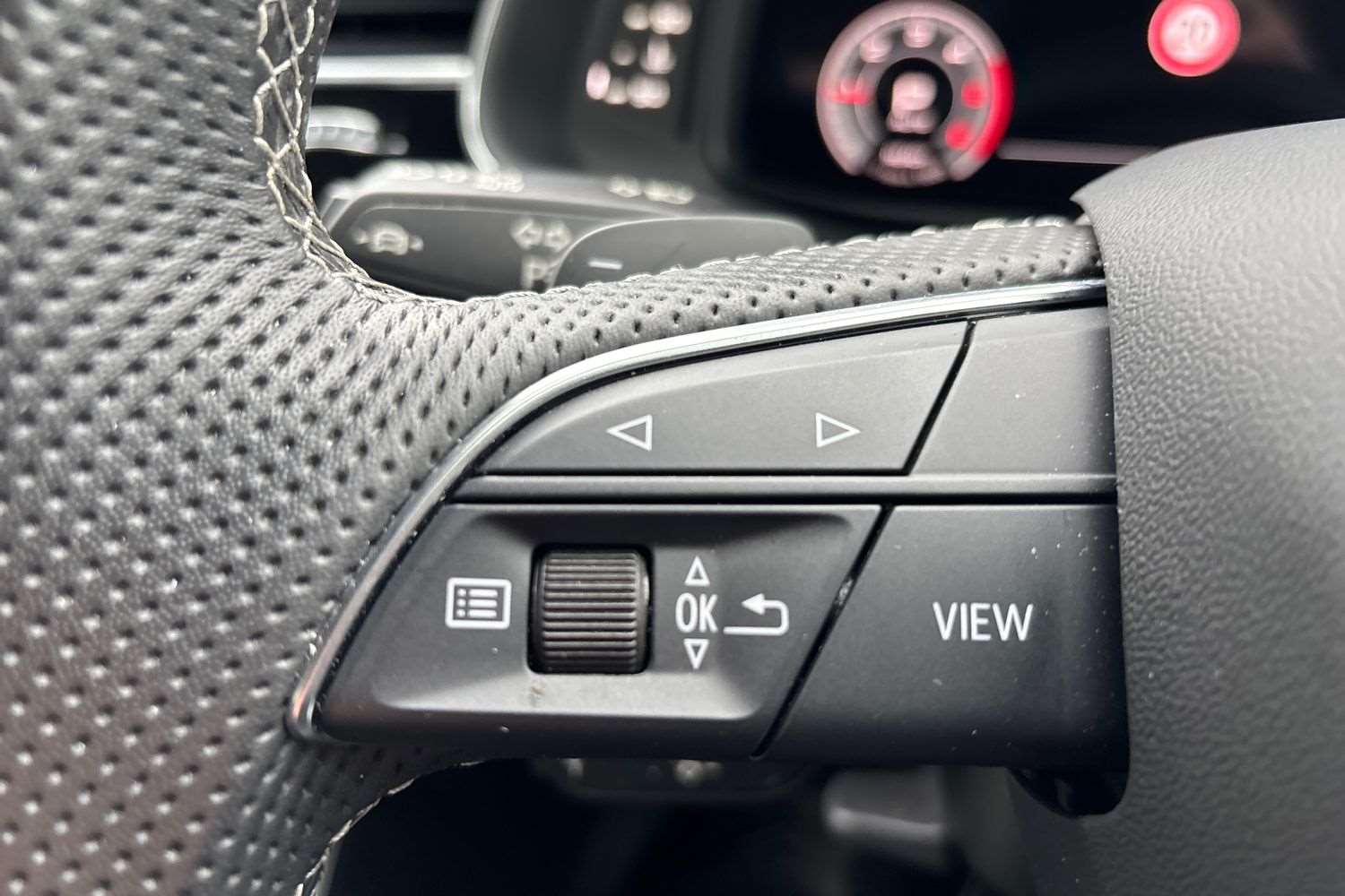 Used Audi Q7 2023 for sale - 77294311: Photo 16