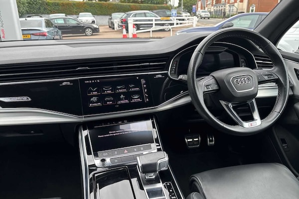 Used Audi Q7 2021 for sale - 75465311: Photo 12