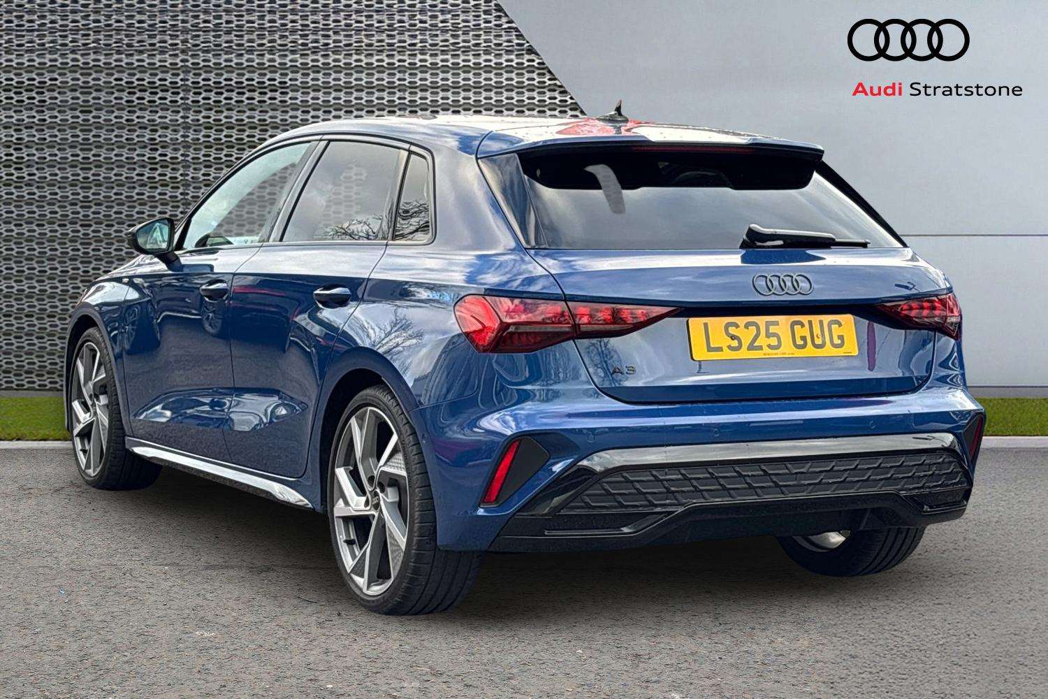 Used Audi A3 2025 for sale - 76564531: Photo 3