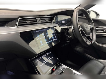 Used Audi e-tron 2023 for sale - 78494934: Photo