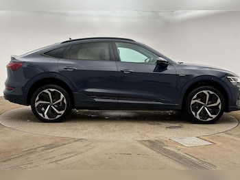 Used Audi e-tron 2023 for sale - 78494934: Photo