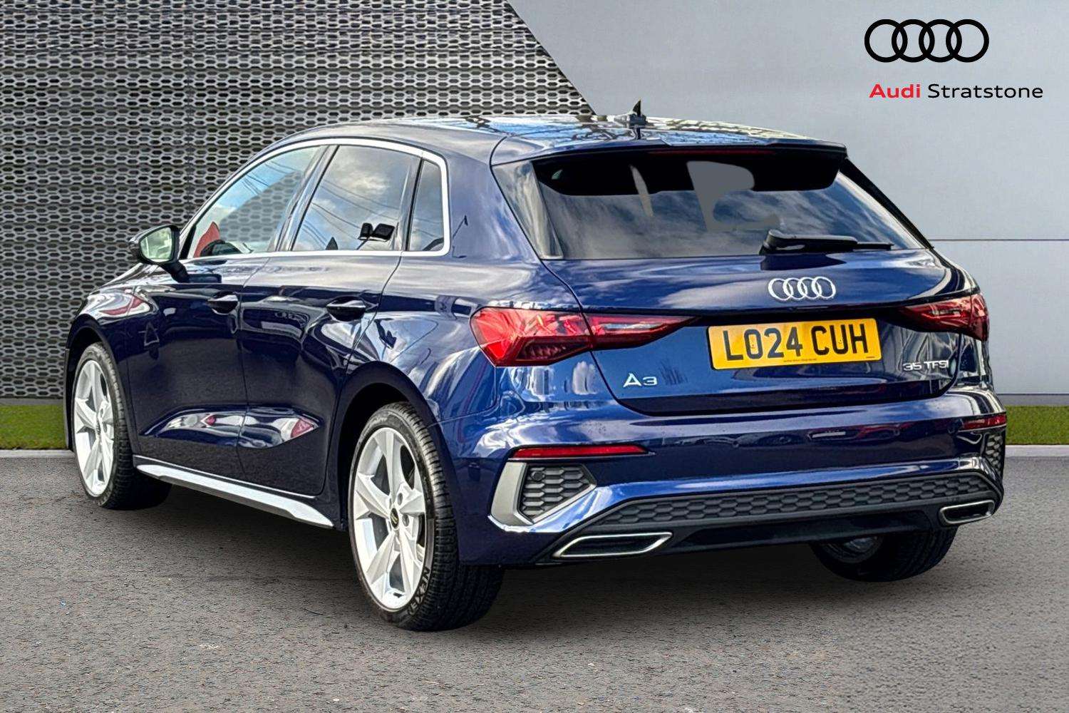 Used Audi A3 2024 for sale - 77270179: Photo 3