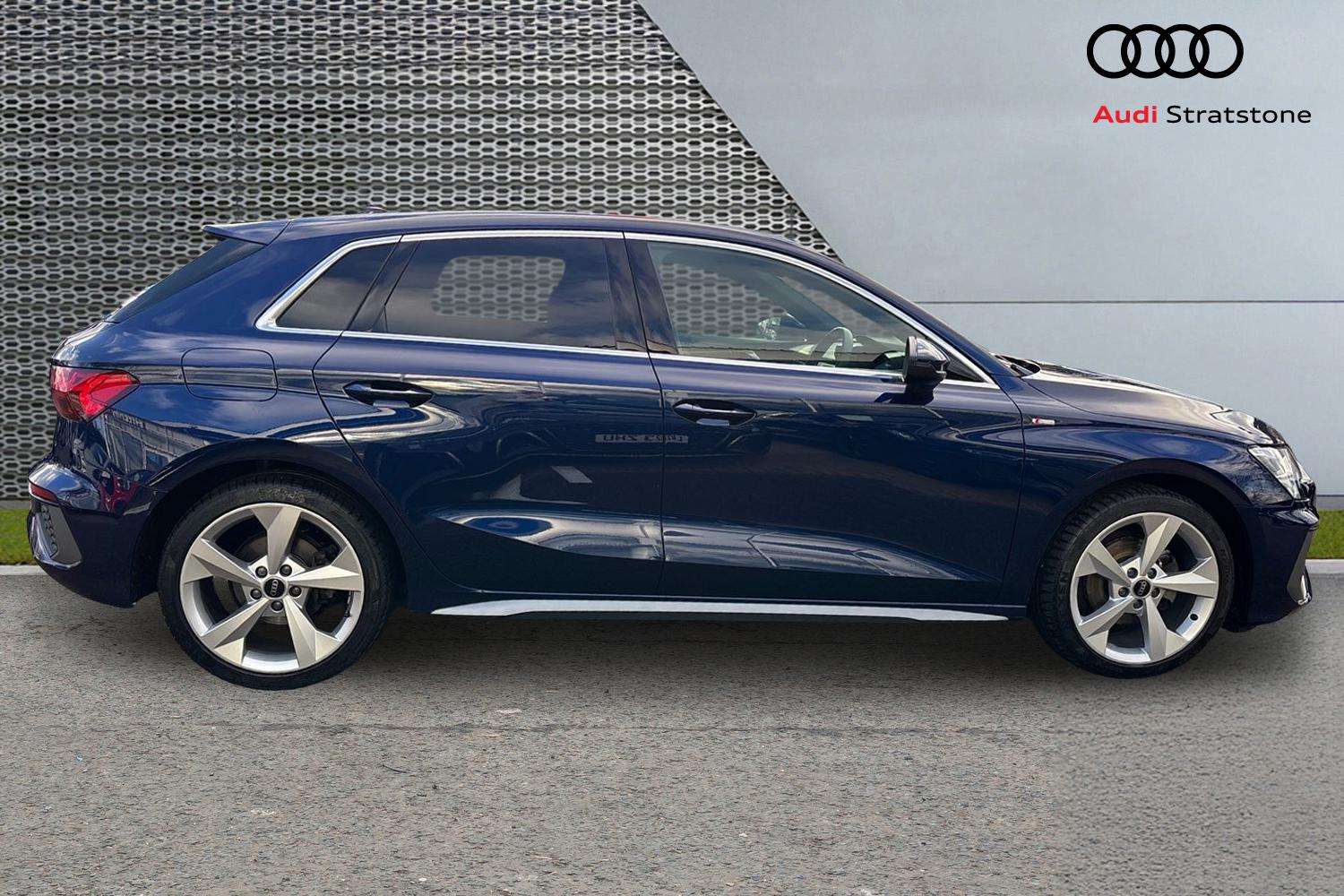 Used Audi A3 2024 for sale - 77270179: Photo 4