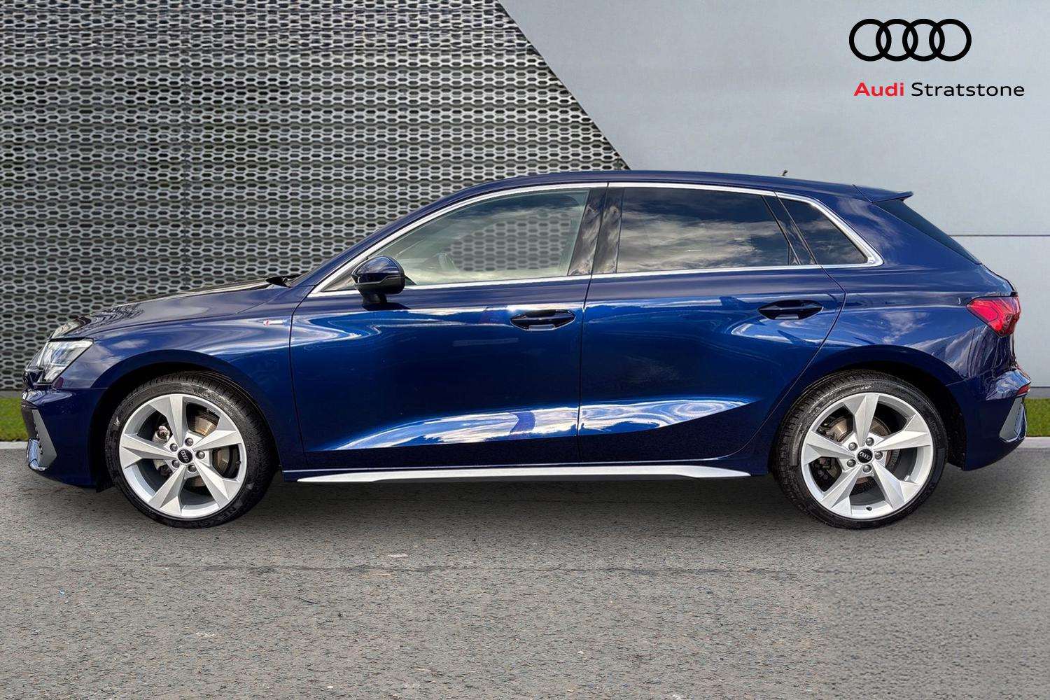 Used Audi A3 2024 for sale - 77270179: Photo 8