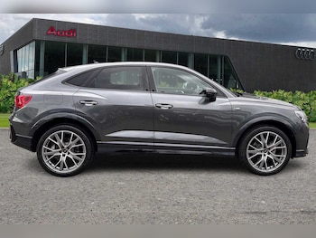 Used Audi Q3 2024 for sale - 74960722: Photo