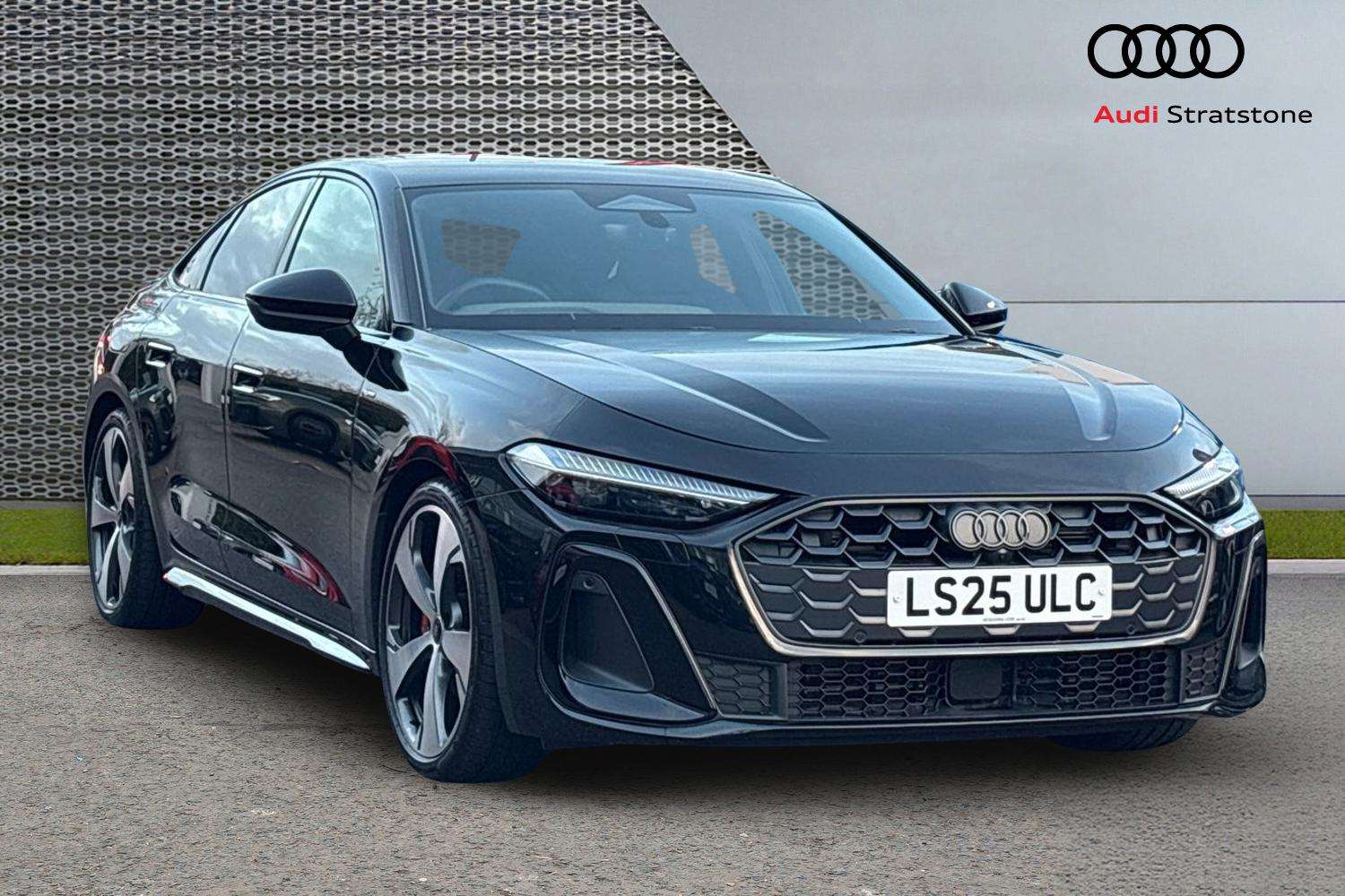 Used Audi A5 2025 for sale - 76636672: Photo 1