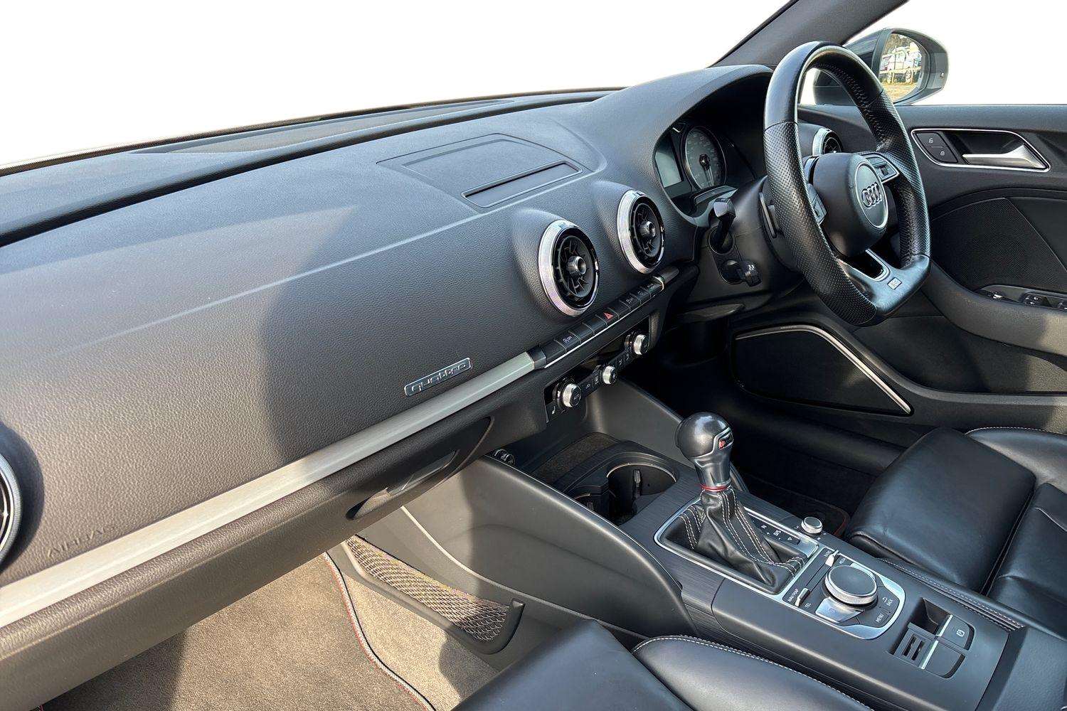 Used Audi A3 2018 for sale - 77995824: Photo 2