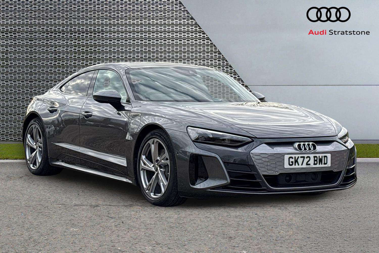 Used Audi e-tron GT 2022 for sale - 76475864: Photo 1