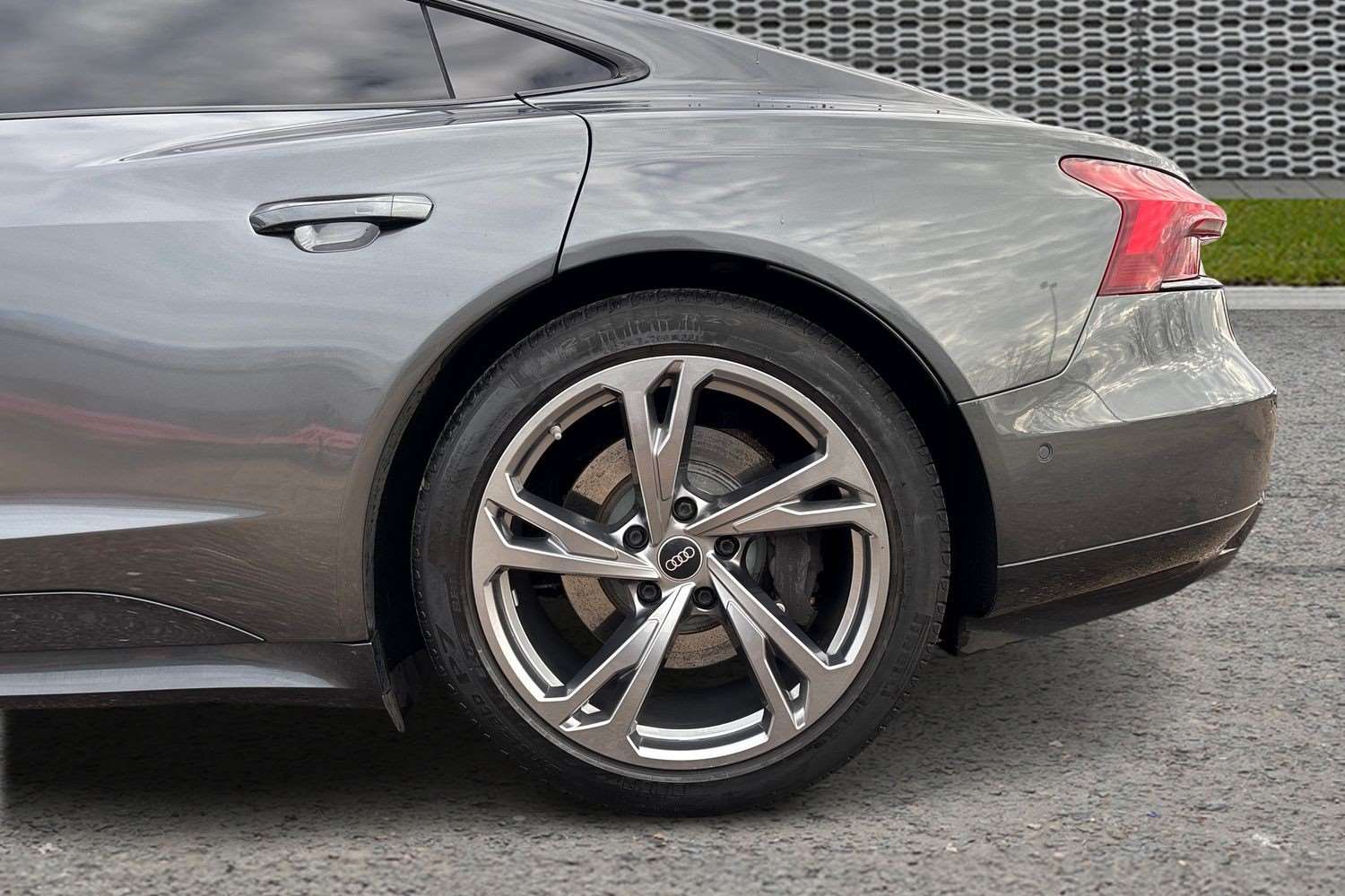 Used Audi e-tron GT 2022 for sale - 76475864: Photo 10