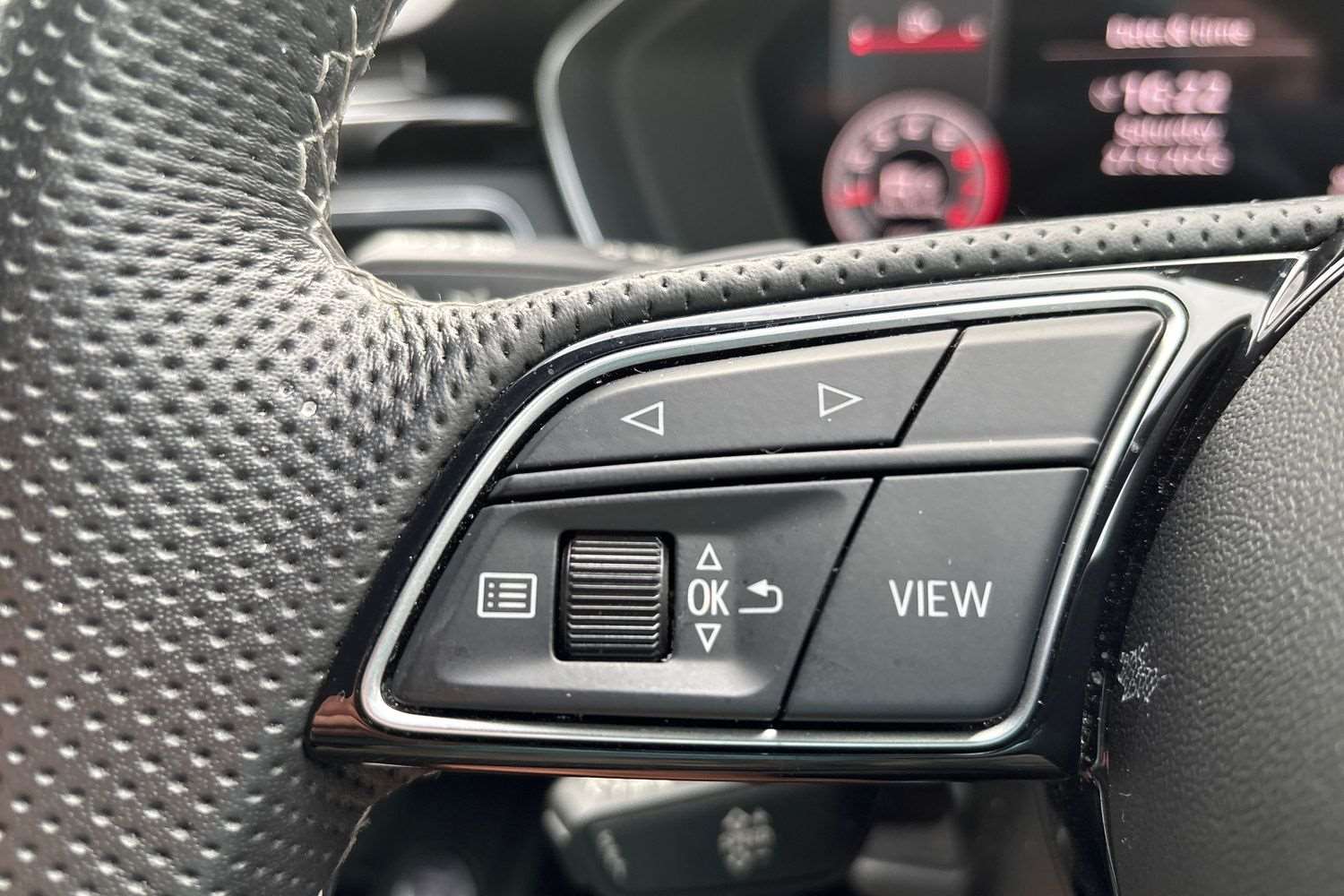 Used Audi A4 2023 for sale - 76100597: Photo 16