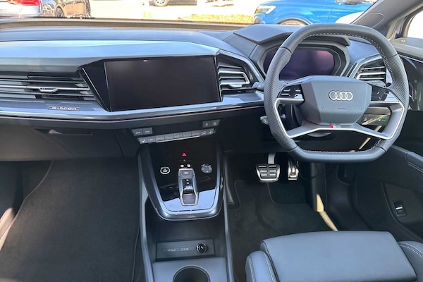 Used Audi Q4 e-tron 2025 for sale - 76230445: Photo 12