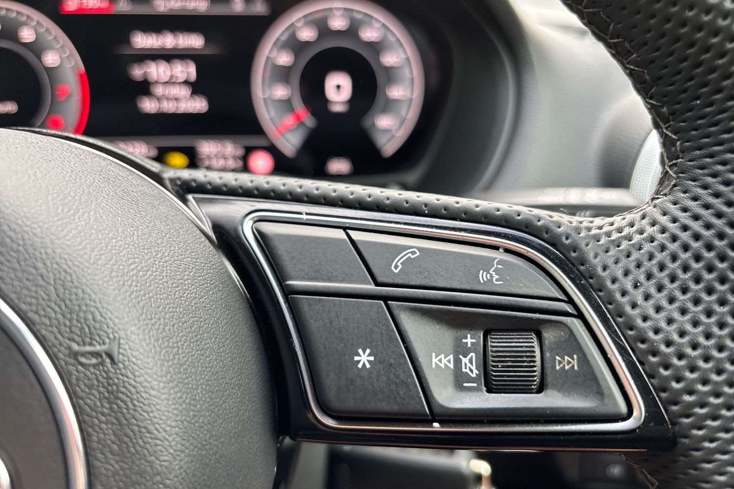 Used Audi Q2 2025 for sale - 76249031: Photo 17