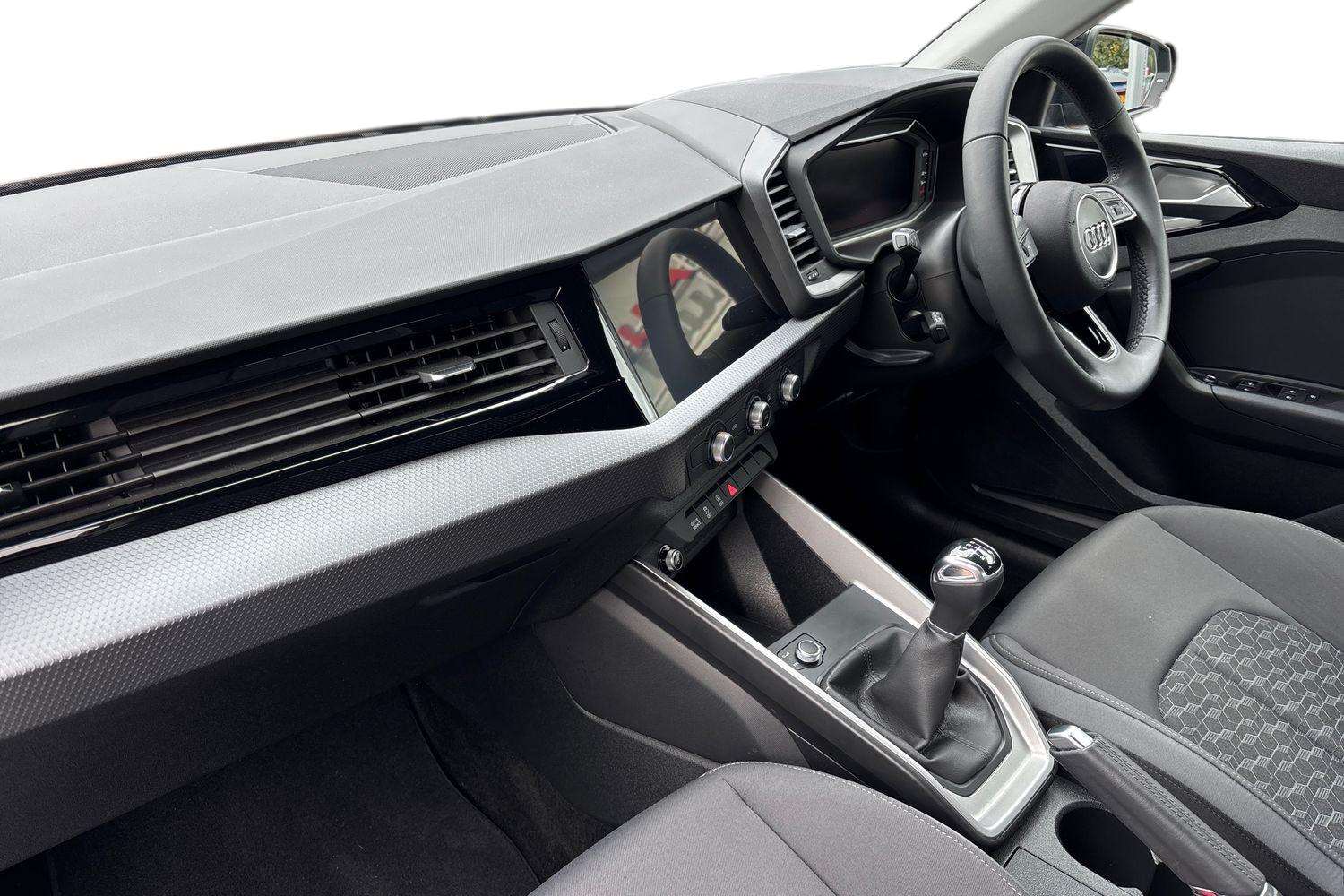 Used Audi A1 2024 for sale - 78118793: Photo 2