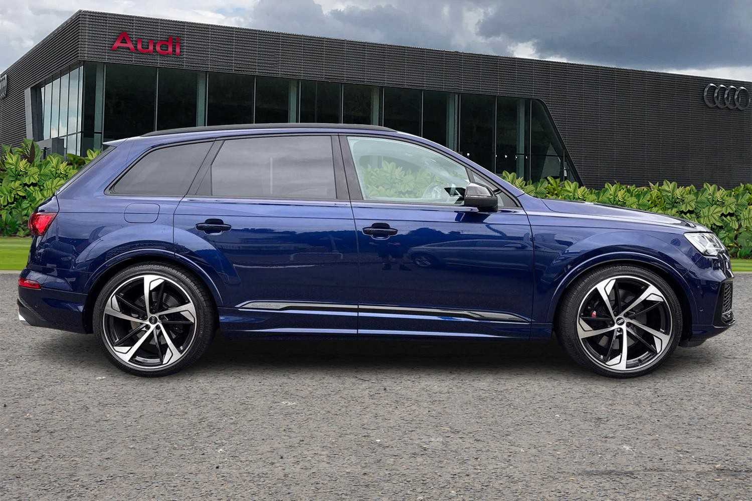 Used Audi Q7 2022 for sale - 76648821: Photo 4