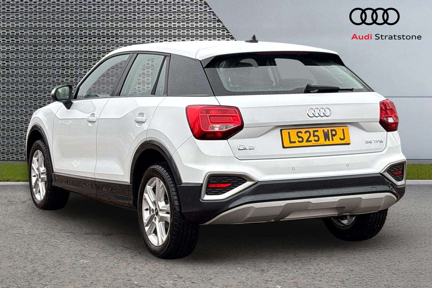 Used Audi Q2 2025 for sale - 76540720: Photo 3