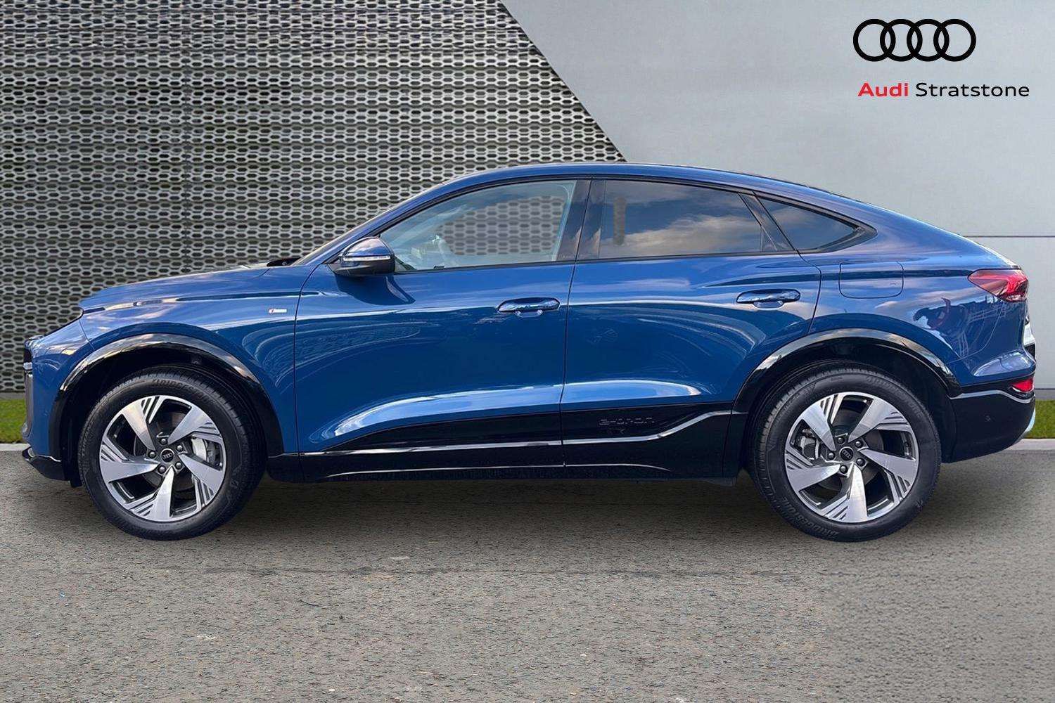 Used Audi Q6 e-tron 2025 for sale - 77270227: Photo 8