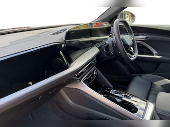 Used Audi Q5 2025 for sale - 79486884: Photo