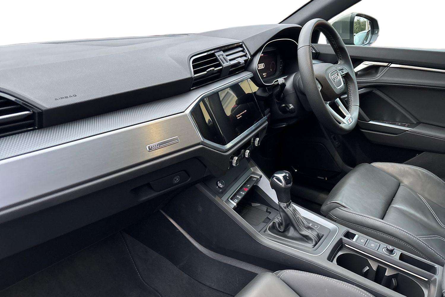 Used Audi Q3 2024 for sale - 77044099: Photo 2