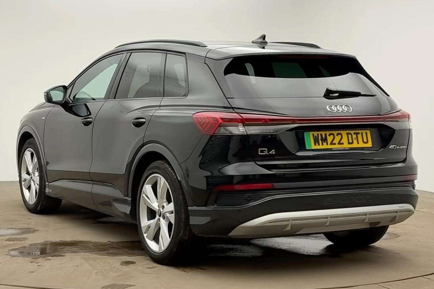 Used Audi Q4 e-tron 2022 for sale - 77361355: Photo 3