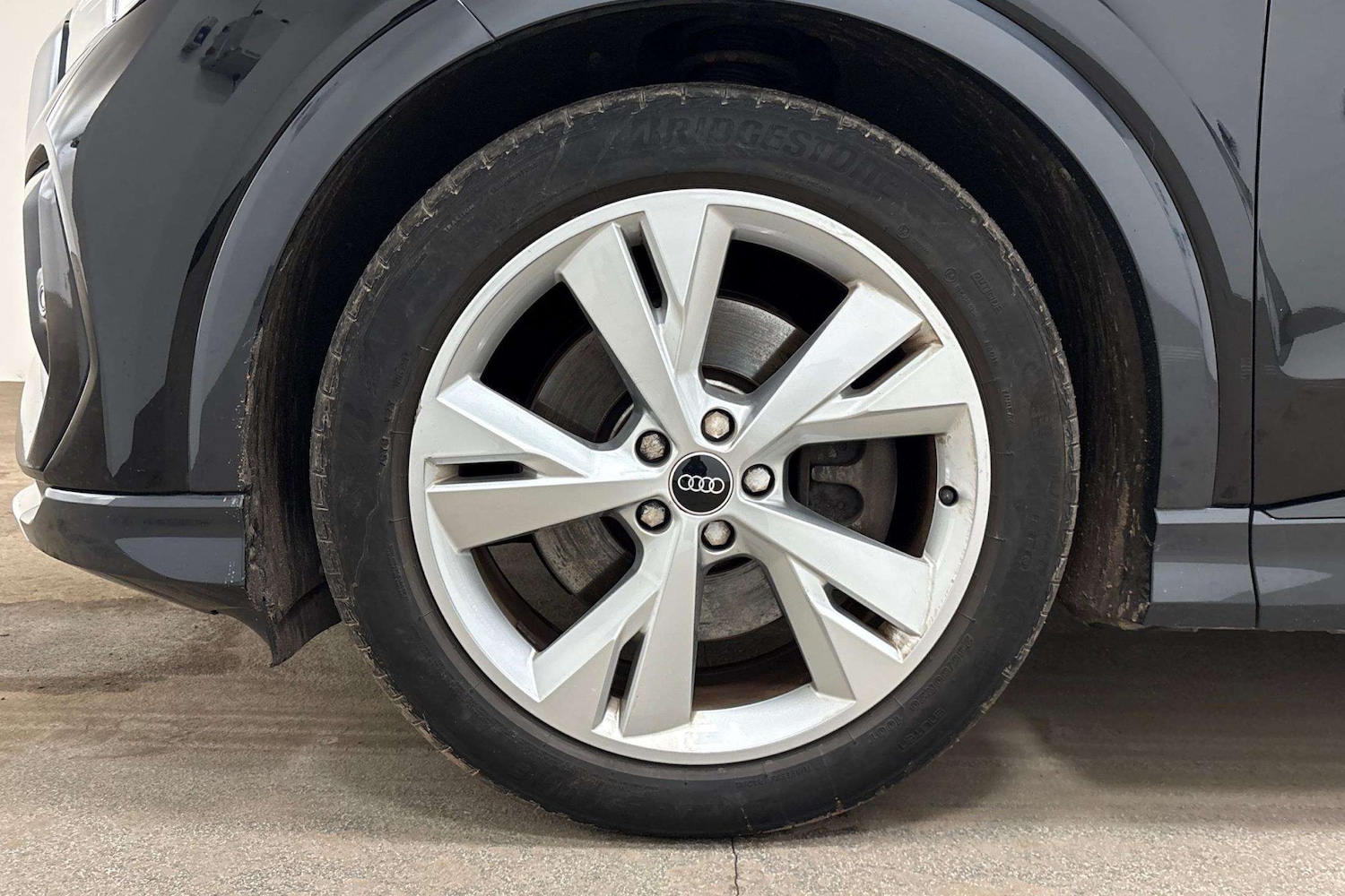 Used Audi Q4 e-tron 2022 for sale - 77361355: Photo 5