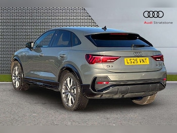 Used Audi Q3 2025 for sale - 76875701: Photo