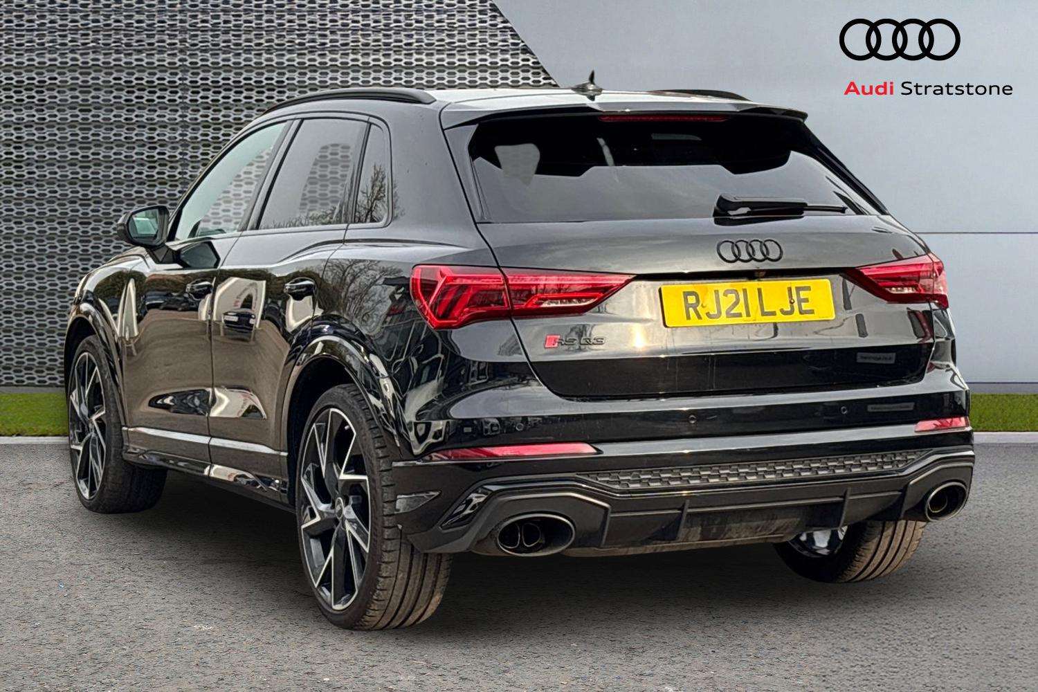 Used Audi RS Q3 2021 for sale - 78010485: Photo 3
