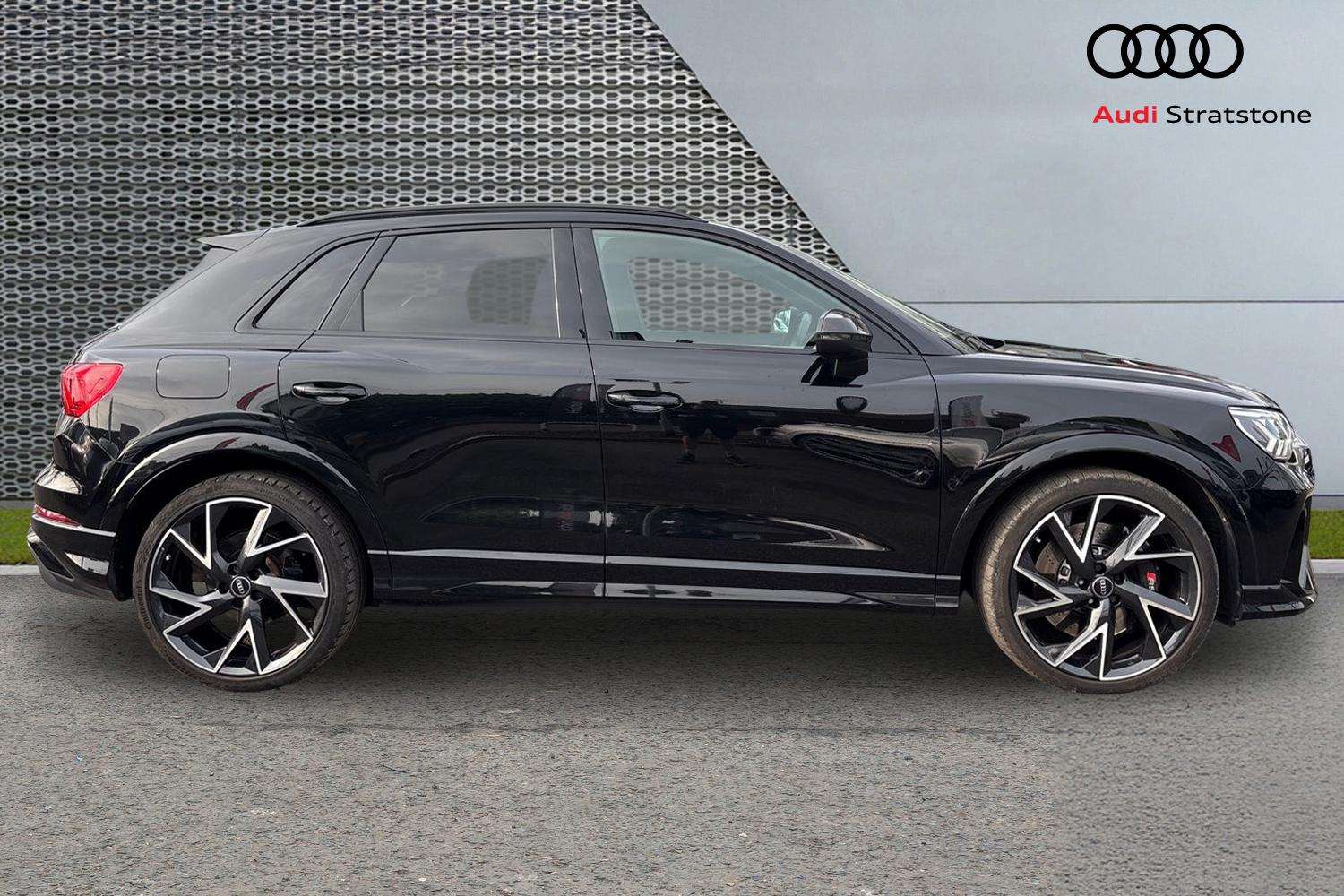 Used Audi RS Q3 2021 for sale - 78010485: Photo 4