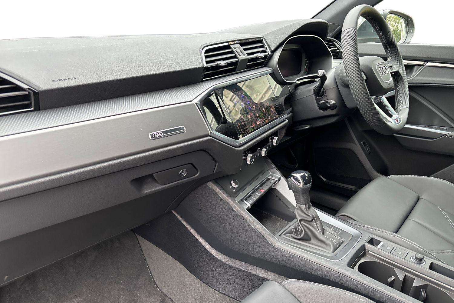 Used Audi Q3 2025 for sale - 76205172: Photo 2
