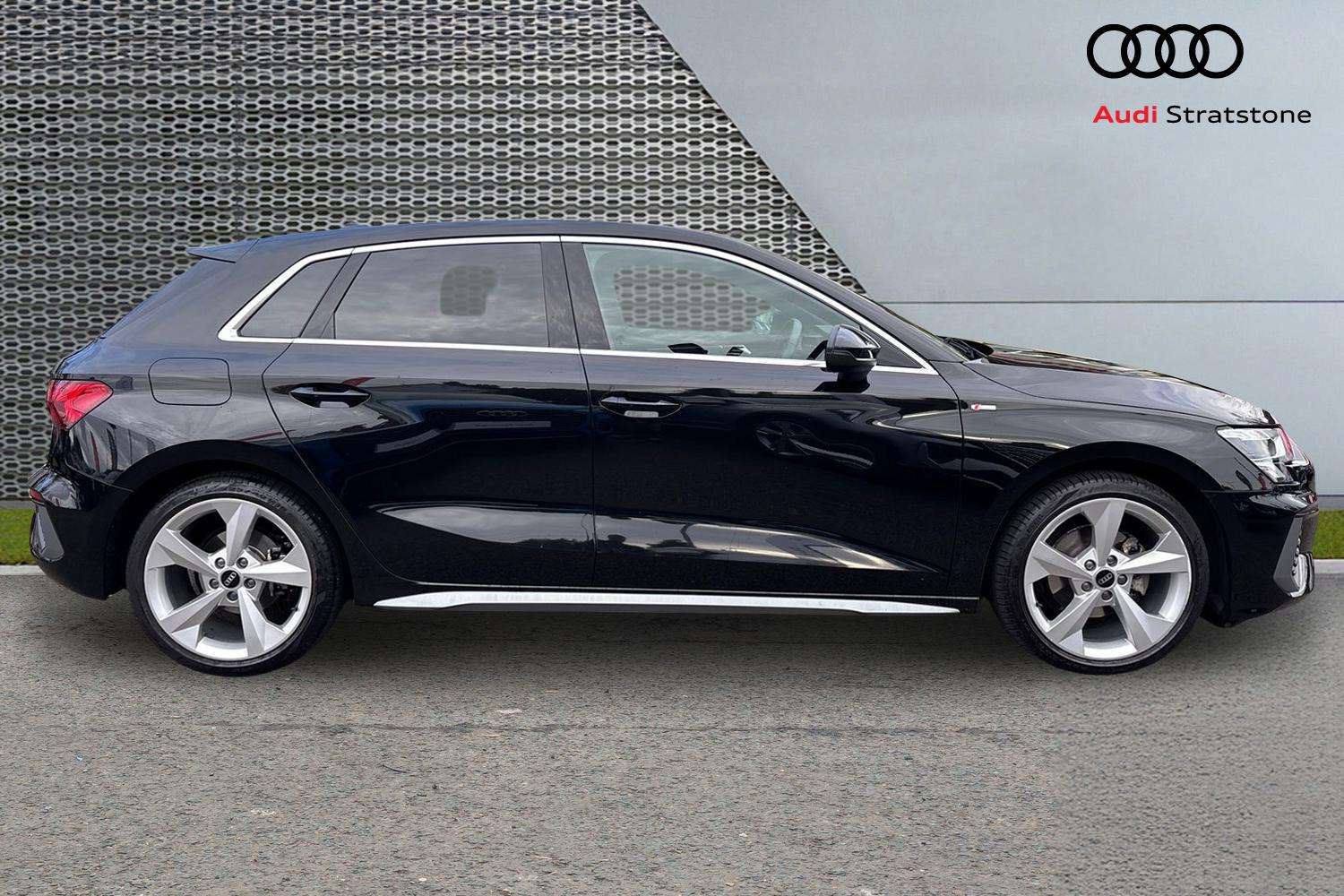 Used Audi A3 2023 for sale - 76488065: Photo 4