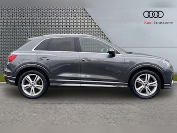 Used Audi Q3 2021 for sale - 77414630: Photo