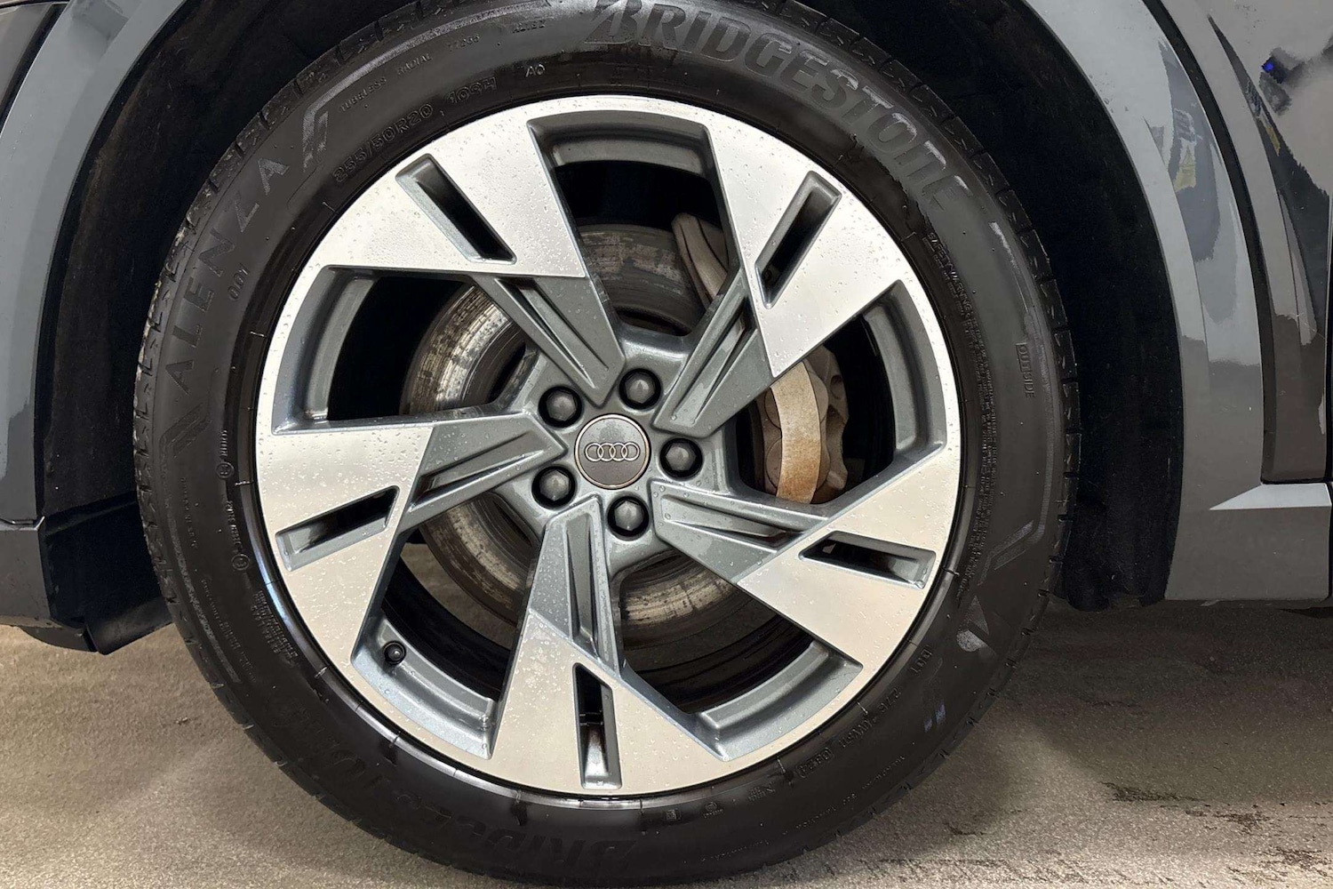 Used Audi e-tron 2020 for sale - 76125888: Photo 5