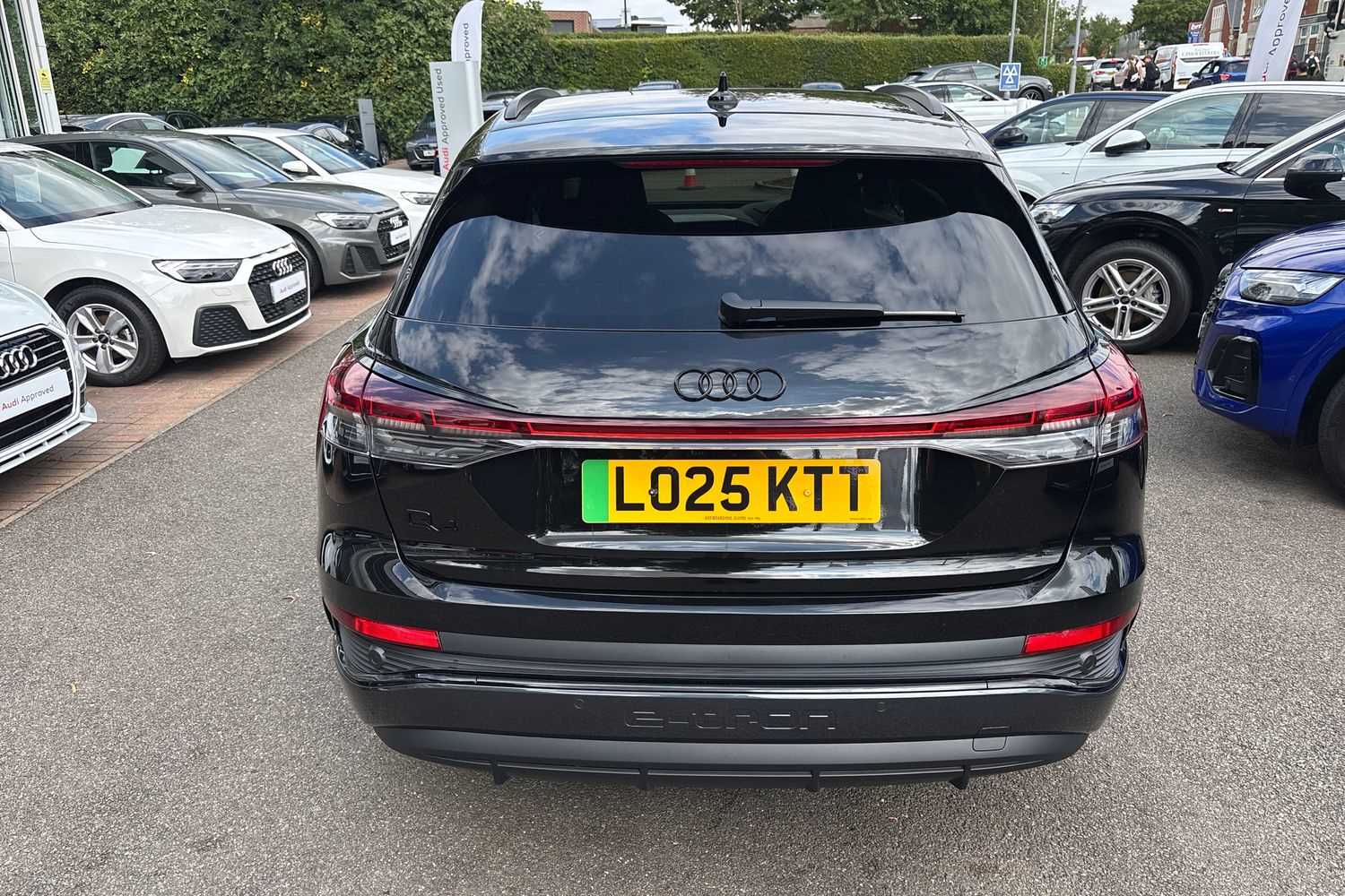 Vehicle 28