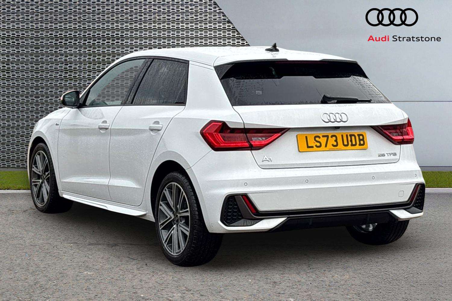 Used Audi A1 2023 for sale - 77443593: Photo 3