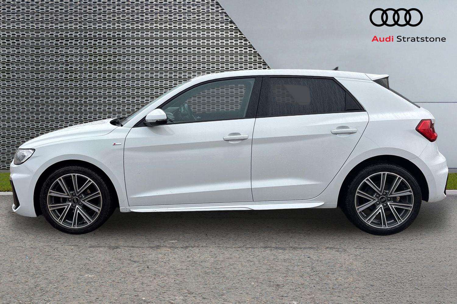 Used Audi A1 2023 for sale - 77443593: Photo 8