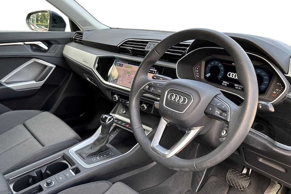 Used Audi Q3 2025 for sale - 75555261: Photo 6