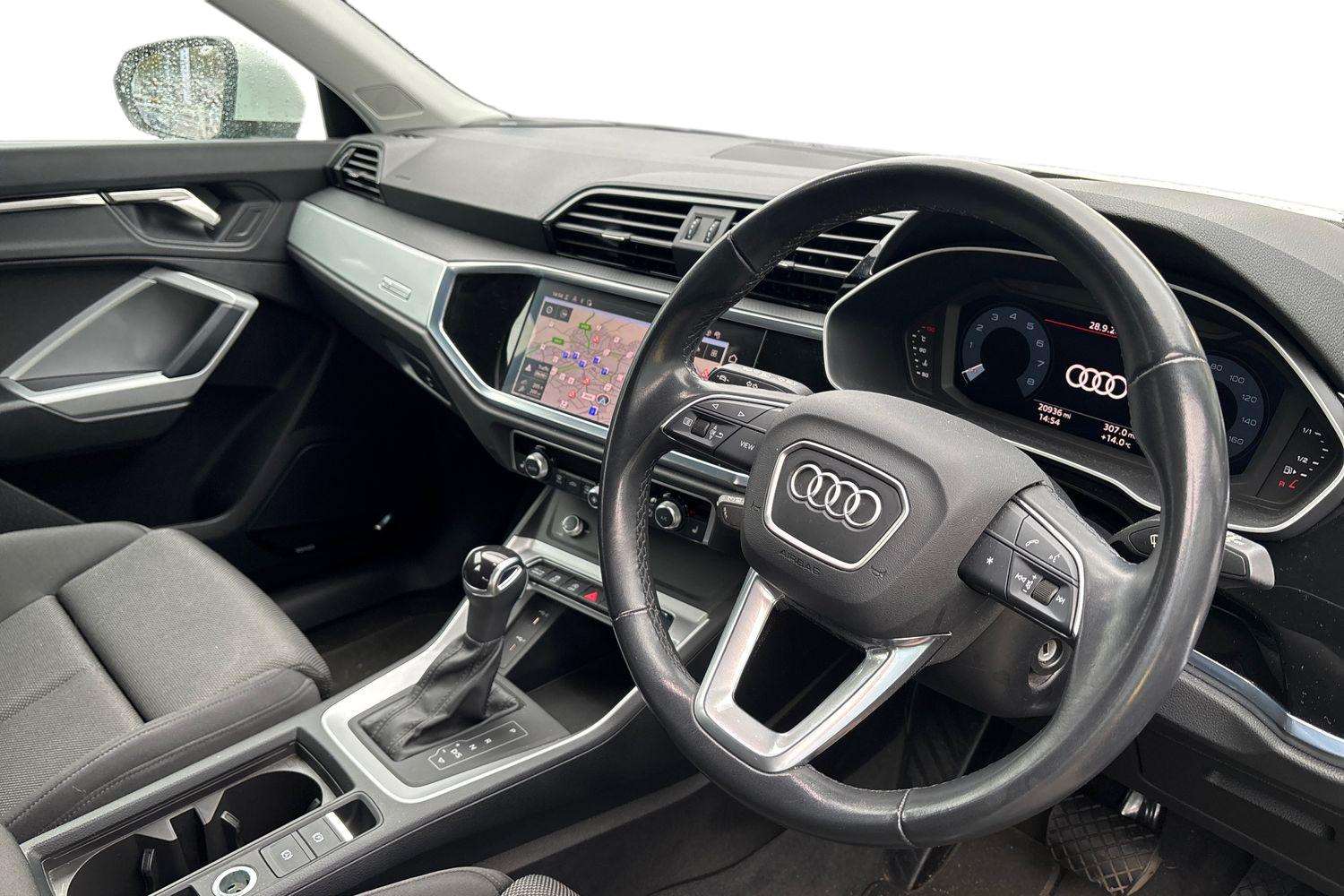 Used Audi Q3 2023 for sale - 76100649: Photo 6