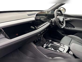 Used Audi Q6 e-tron 2026 for sale - 79716187: Photo
