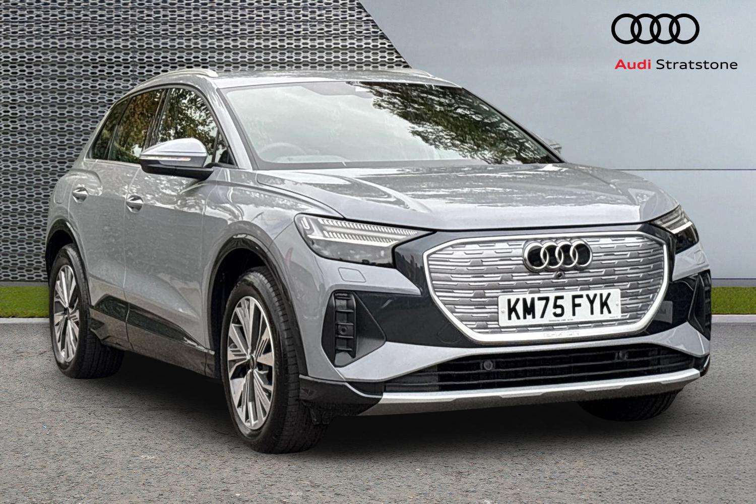 Used Audi Q4 e-tron 2025 for sale - 76298297: Photo 1