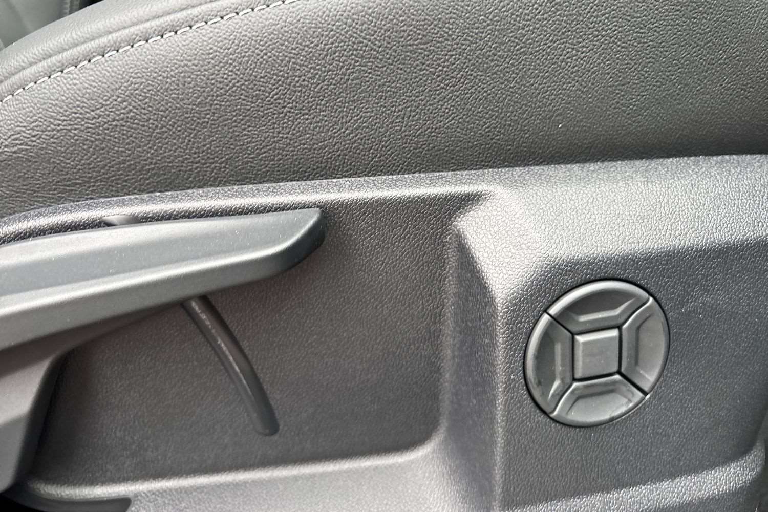 Used Audi Q4 e-tron 2025 for sale - 76298297: Photo 35