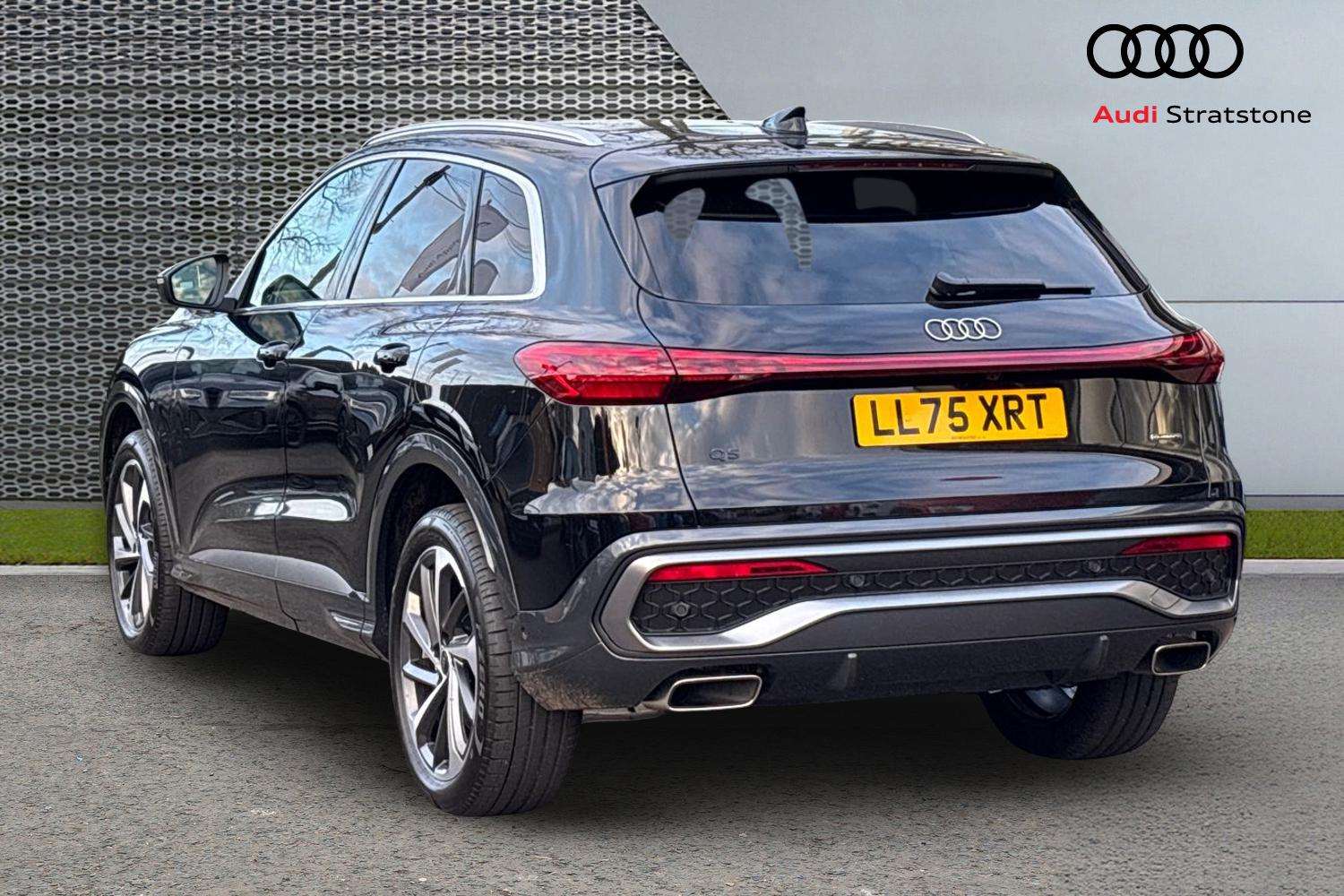 Used Audi Q5 2025 for sale - 77051443: Photo 3