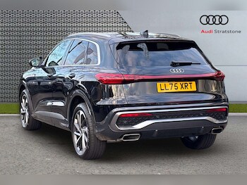 Used Audi Q5 2025 for sale - 77051443: Photo
