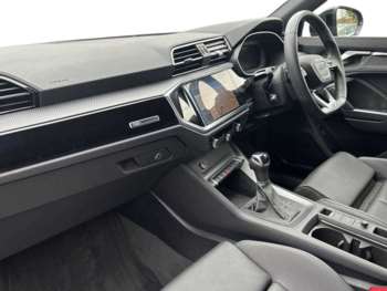 Used Audi Q3 2024 for sale - 74716510: Photo