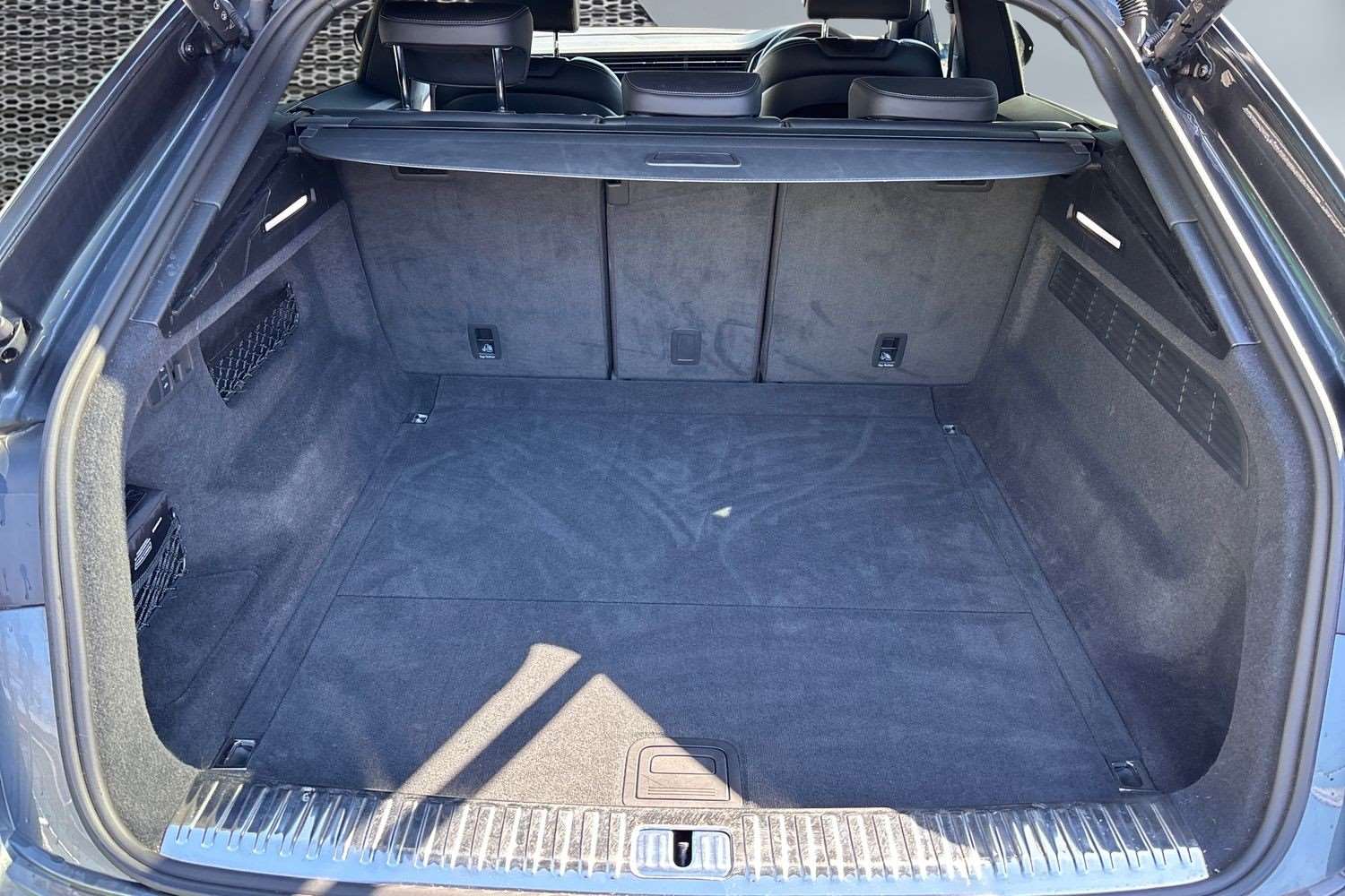 Used Audi Q8 2023 for sale - 78161325: Photo 13