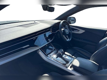 Used Audi Q8 2023 for sale - 78161325: Photo