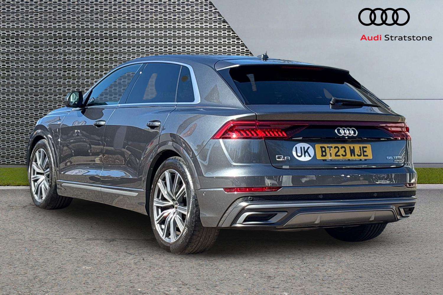 Used Audi Q8 2023 for sale - 78161325: Photo 3