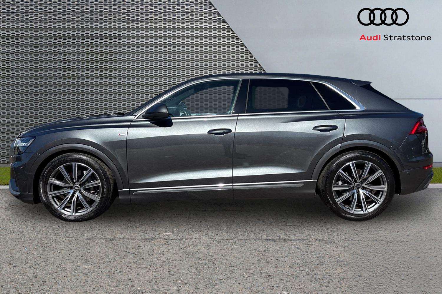 Used Audi Q8 2023 for sale - 78161325: Photo 8